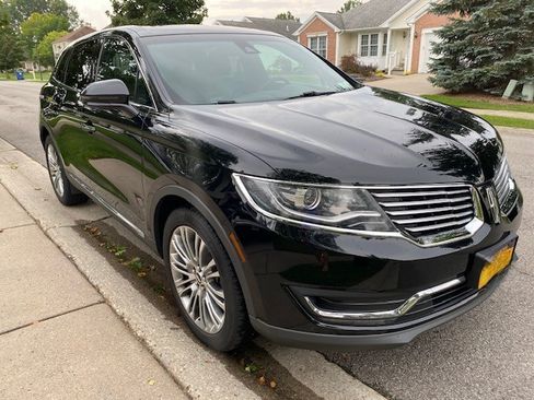 Used 2016 Lincoln MKX Reserve w/ Climate Package AWD/4WD image 5