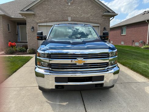 Used 2017 Chevrolet Silverado 2500 LT AWD/4WD image 1