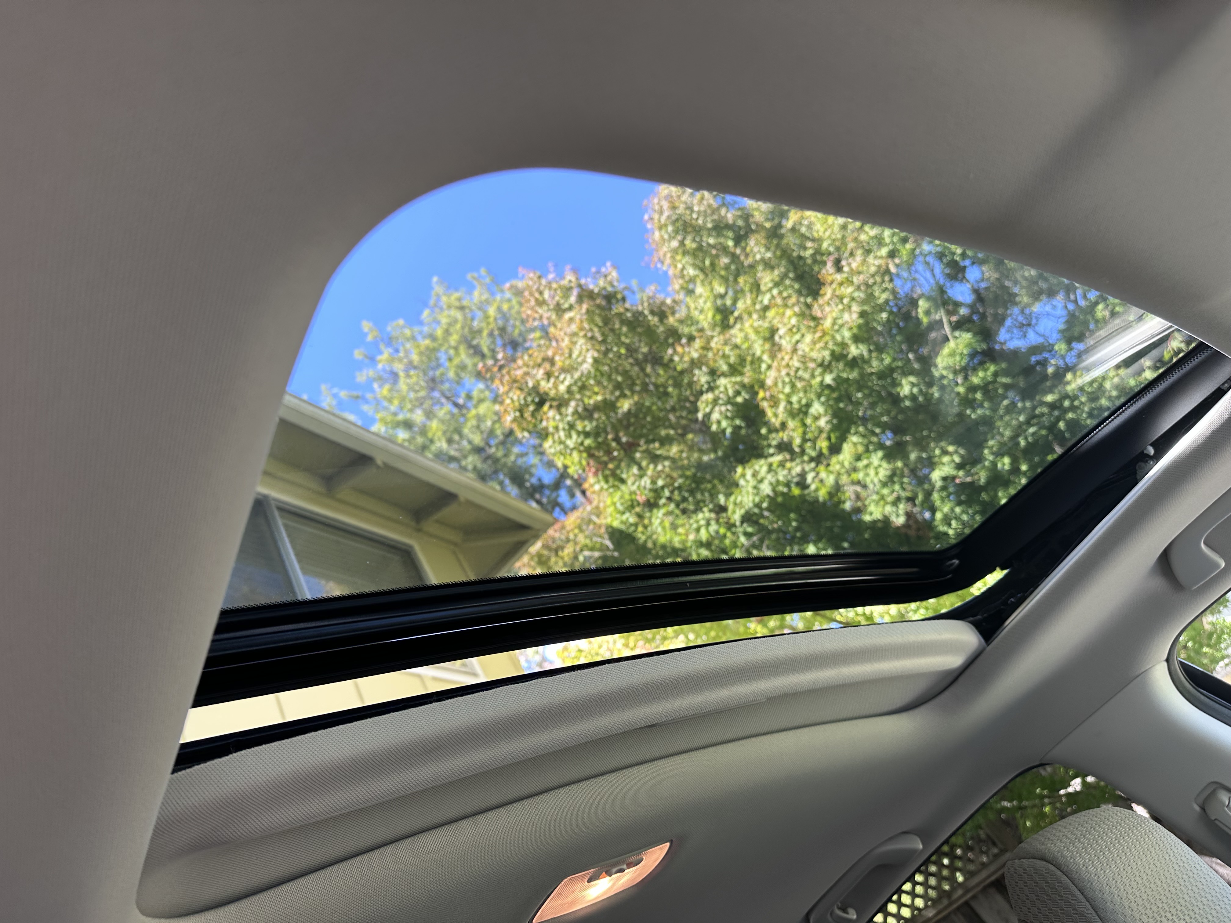 Used 2016 Honda CR-V EX image 14