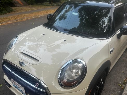 Used 2017 MINI Cooper S FWD image 1