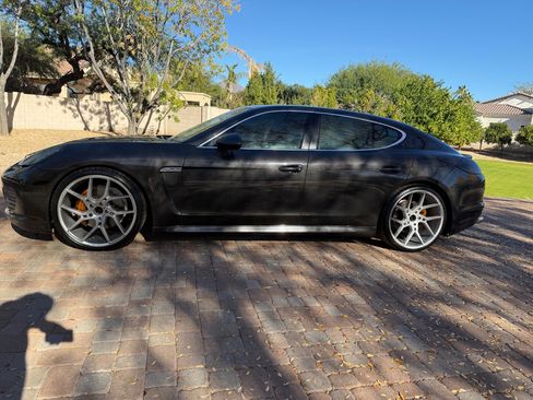 Used 2010 Porsche Panamera S image 5