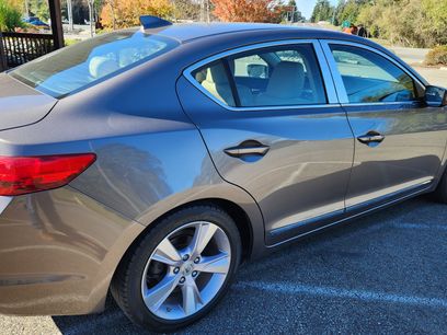 Used 2013 Acura ILX w/ Premium Package