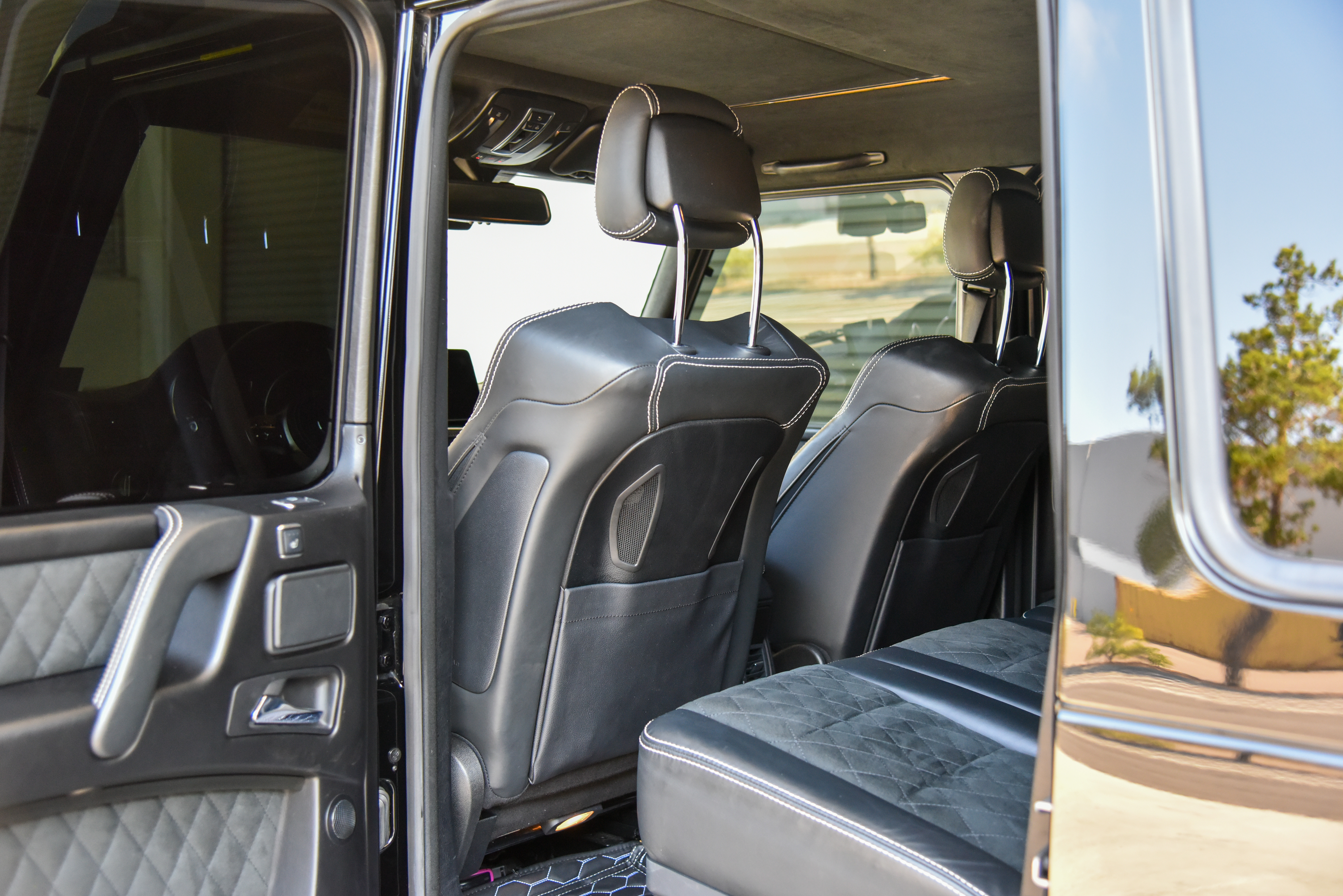 Used 2017 Mercedes-Benz G 550 Squared image 26