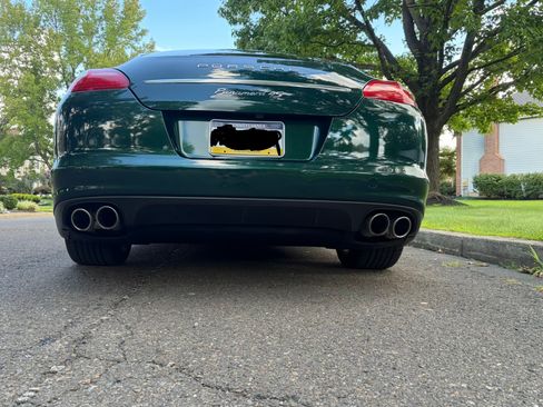Used 2010 Porsche Panamera 4S AWD/4WD image 9