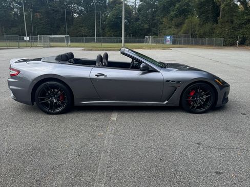 Used 2018 Maserati GranTurismo MC image 6