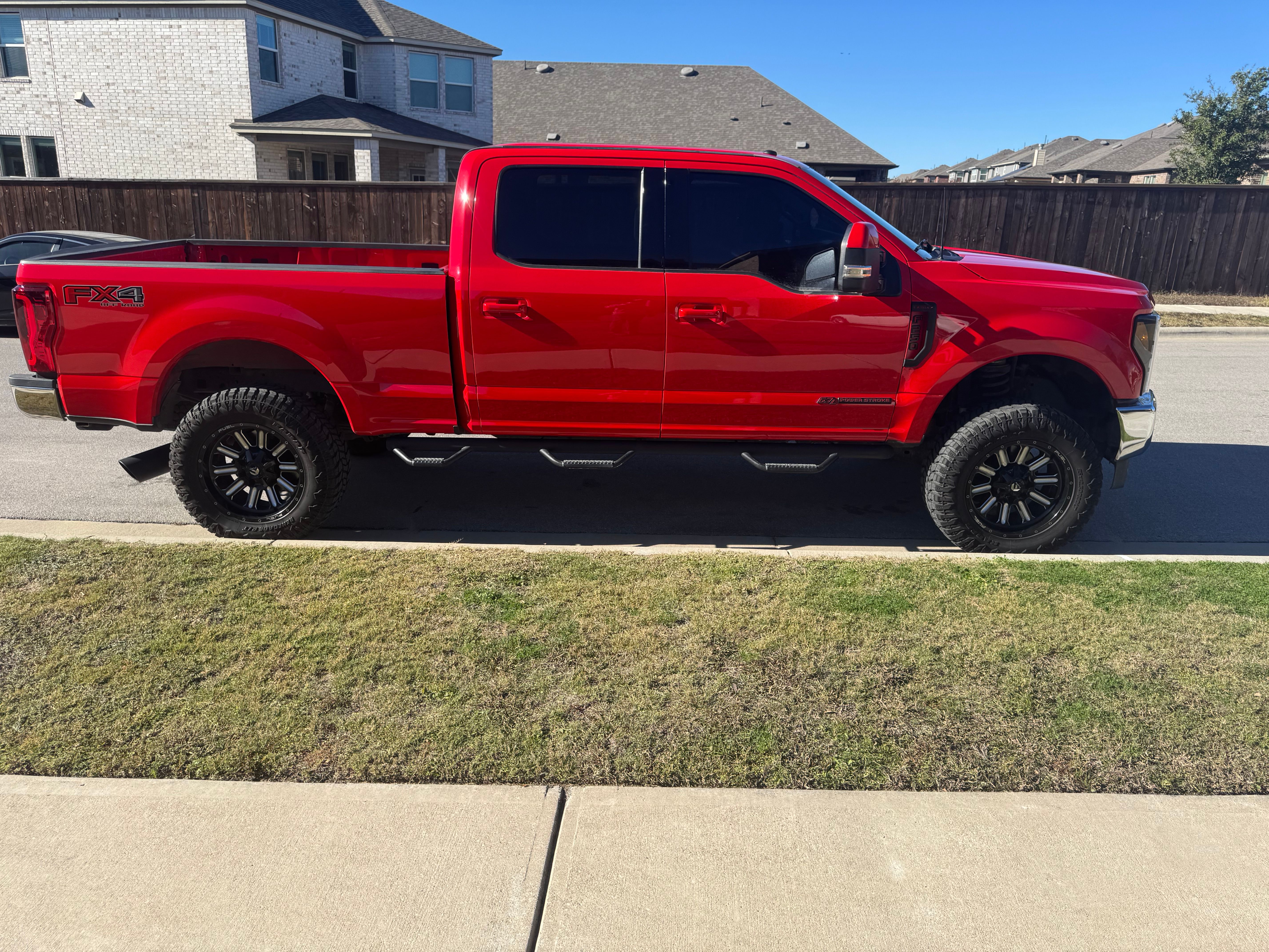 Used 2019 Ford F250 XLT w/ XLT Premium Package AWD/4WD image 1