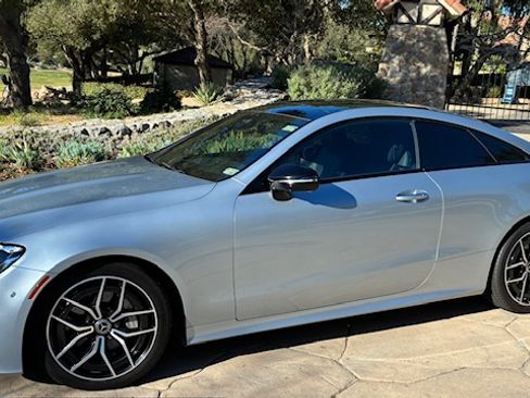 Used 2021 Mercedes-Benz E 450 Coupe image 2