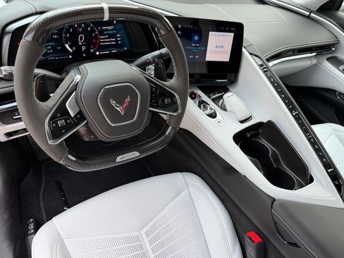 Used 2024 Chevrolet Corvette Z06 w/ Stealth Interior Trim Package RWD image 20