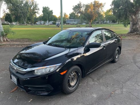 Used 2016 Honda Civic LX image 2