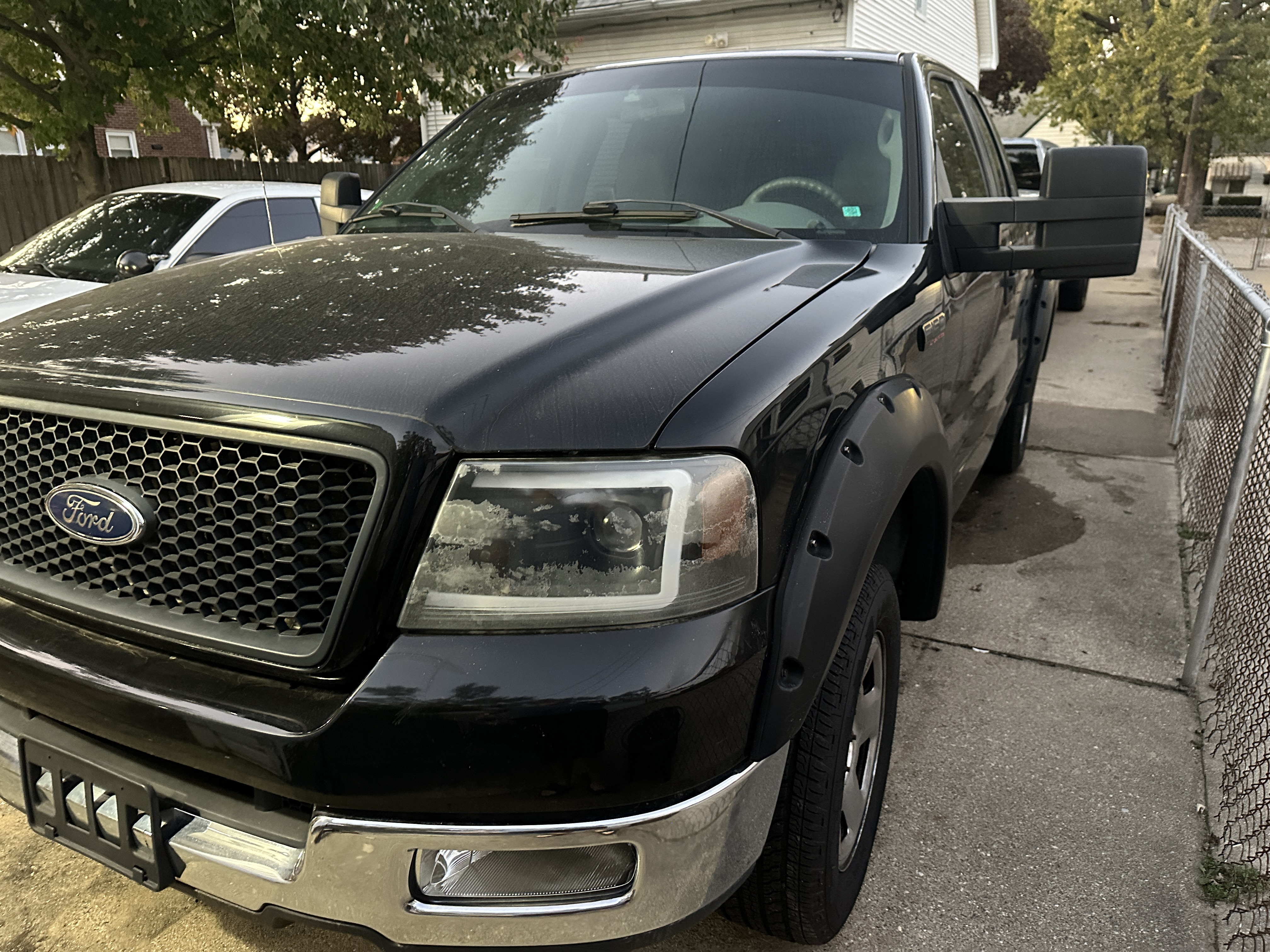 Used 2005 Ford F150 XL RWD image 4