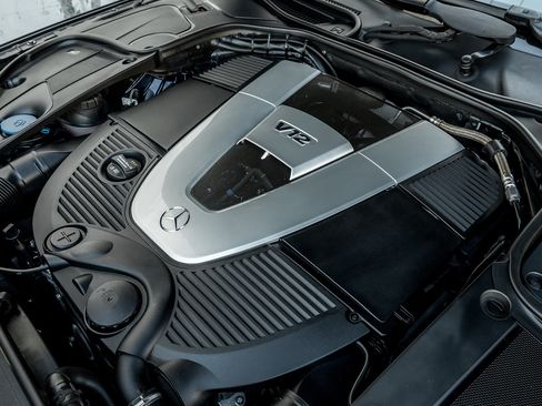 Used 2016 Mercedes-Benz Maybach S 600 image 22