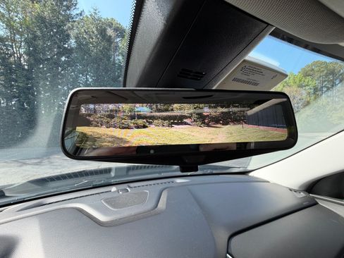 Used 2019 Chevrolet Traverse Premier w/ Redline Edition image 2