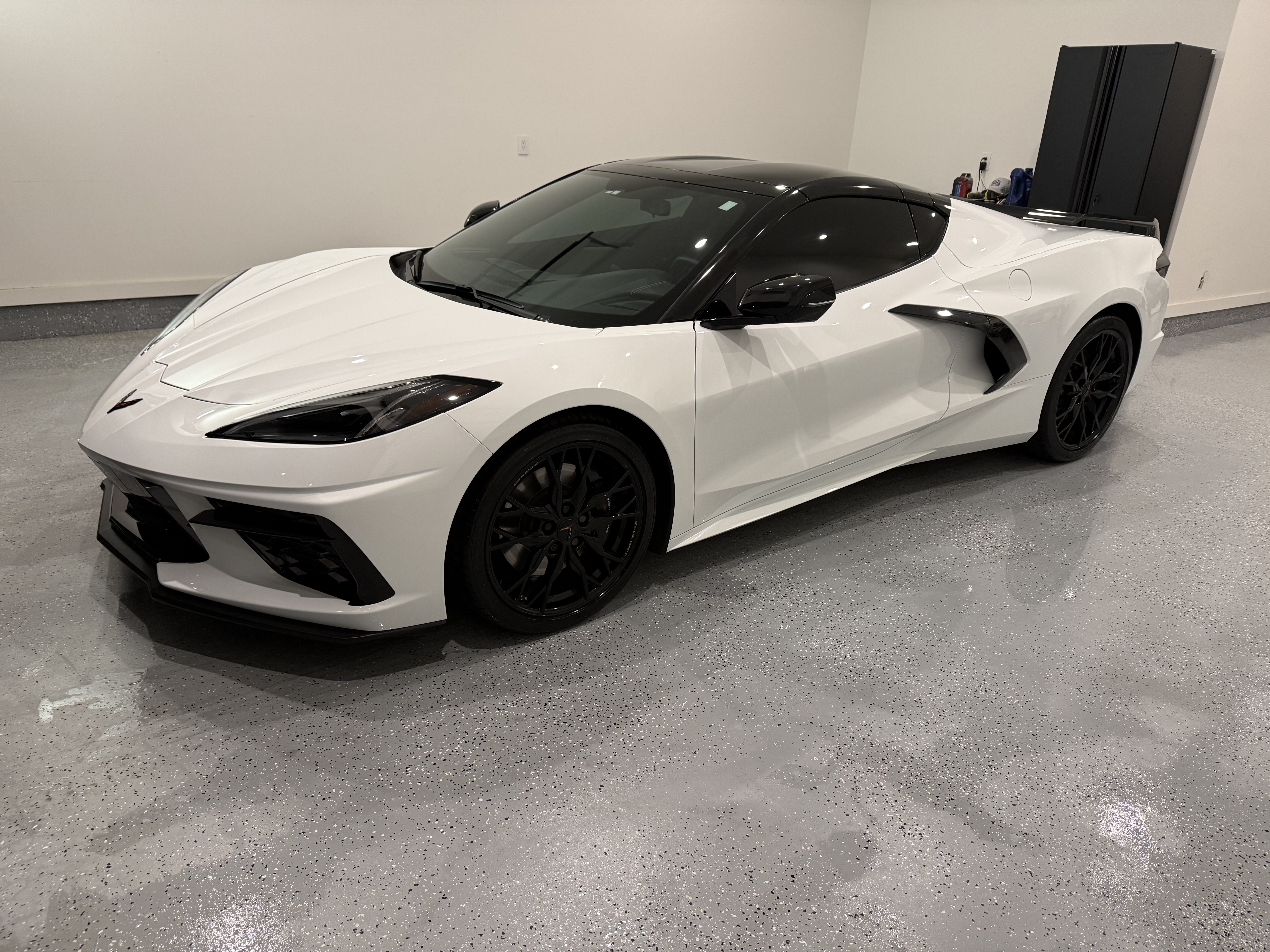 Used 2023 Chevrolet Corvette Stingray Coupe w/ Z51 Performance Package RWD image 17