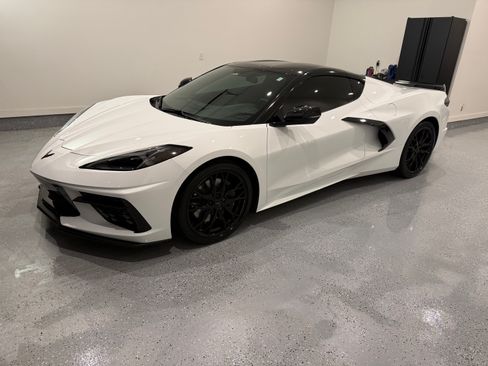 Used 2023 Chevrolet Corvette Stingray Coupe w/ Z51 Performance Package RWD image 17