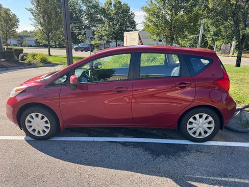 Used 2014 Nissan Versa Note S FWD image 1
