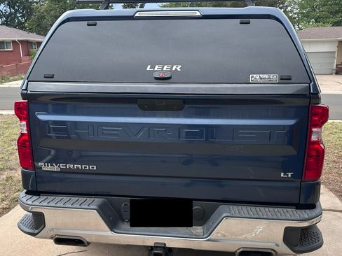 Used 2019 Chevrolet Silverado 1500 LT w/ All-Star Edition AWD/4WD image 2
