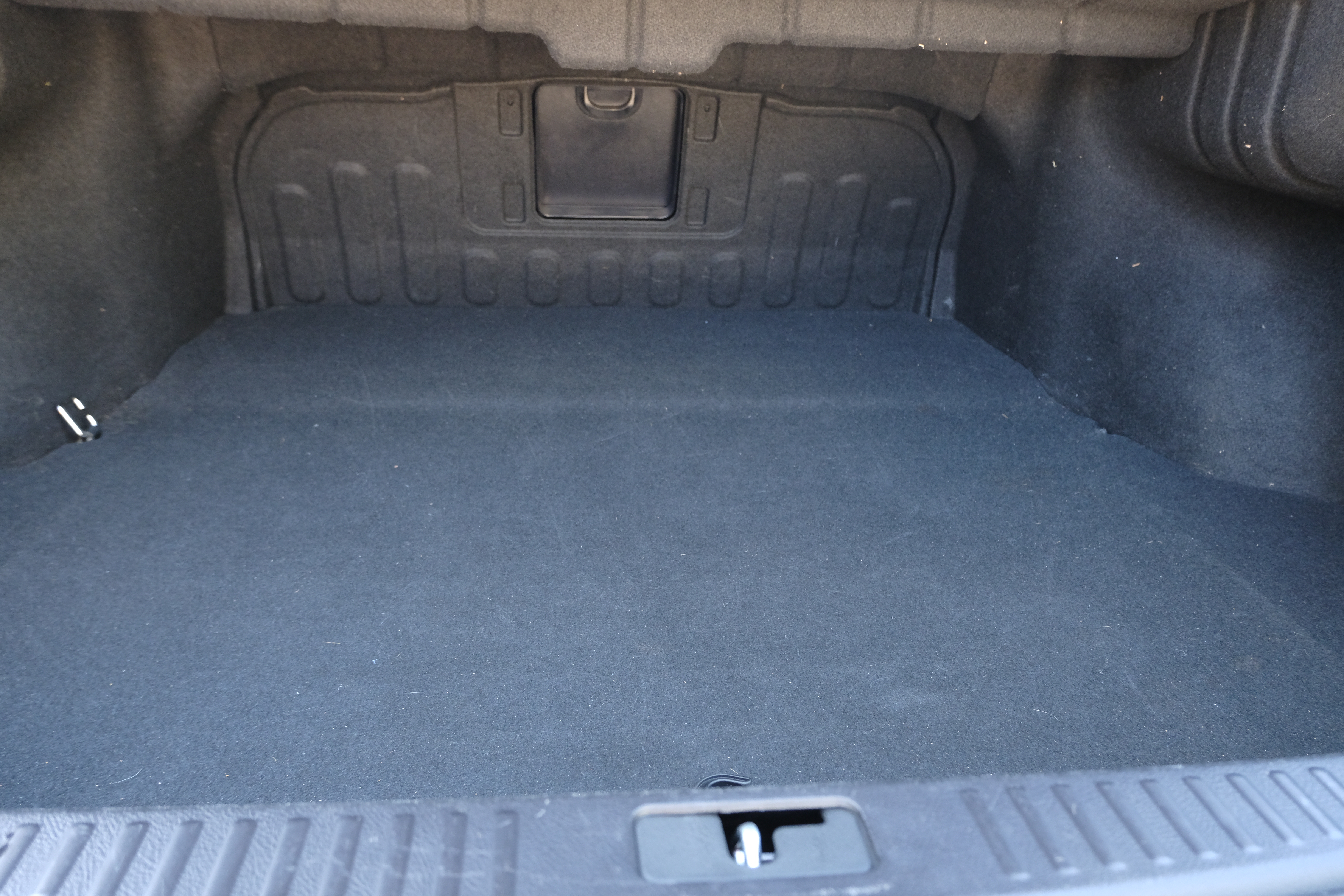 Used 2012 Hyundai Genesis 4.6 RWD image 14