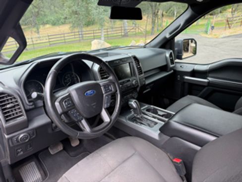 Used 2018 Ford F150 XLT w/ Equipment Group 302A Luxury AWD/4WD image 10