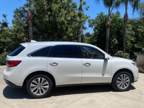 Used 2016 Acura MDX FWD w/ Tech & Entertainment image 2