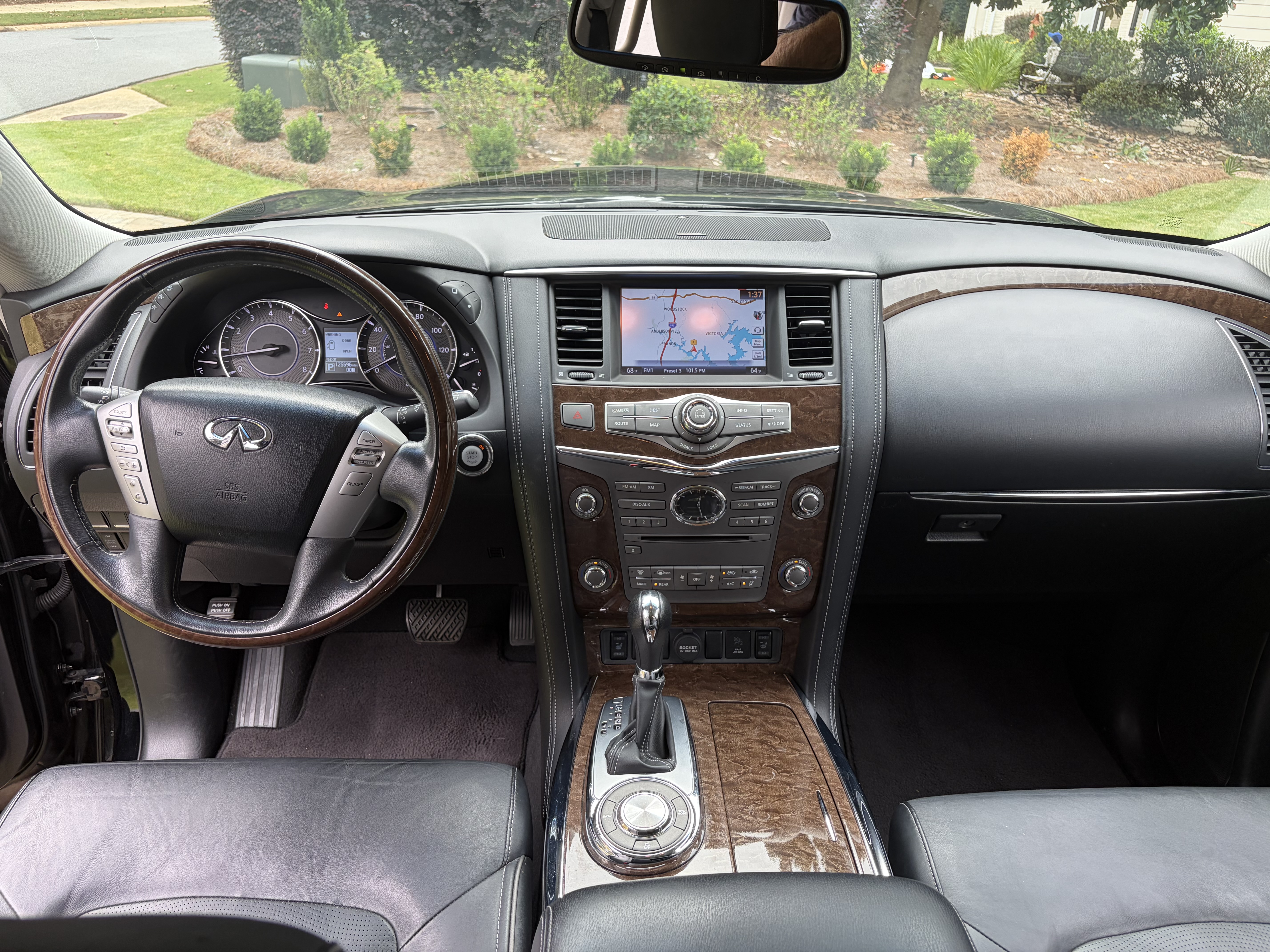 Used 2016 INFINITI QX80 2WD image 10