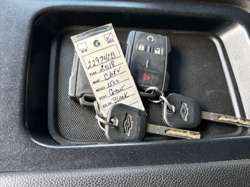 Used 2018 Chevrolet Silverado 1500 LT w/ Texas Edition image 28