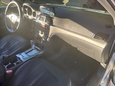 Used 2007 Saturn Aura XR image 15