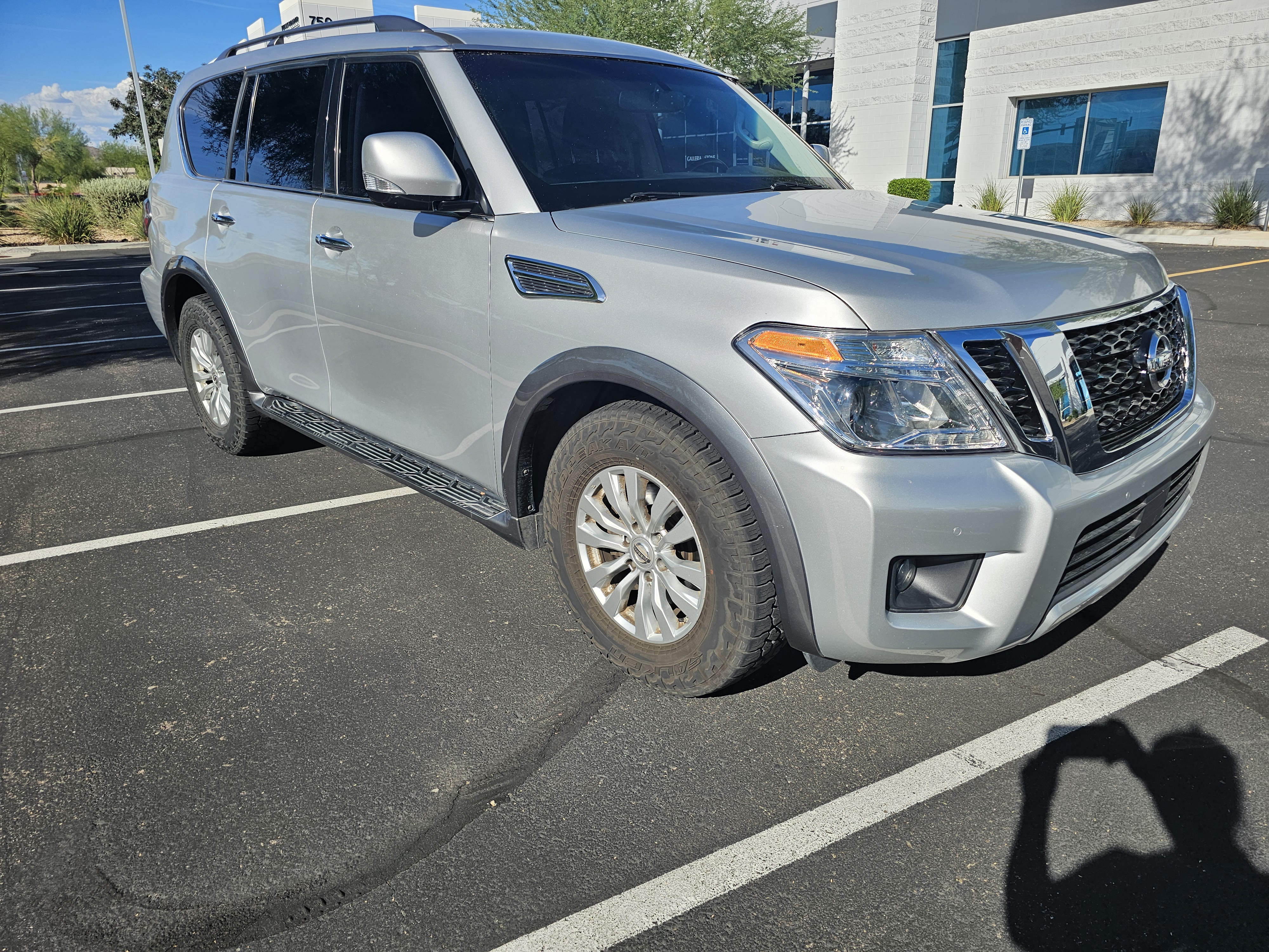 Used 2017 Nissan Armada SV w/ Driver Package AWD/4WD image 2