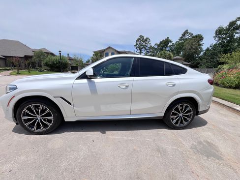 Used 2023 BMW X6 xDrive40i w/ M Sport Package AWD/4WD image 8
