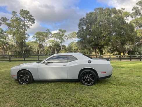Used 2022 Dodge Challenger SXT w/ Blacktop Package image 1