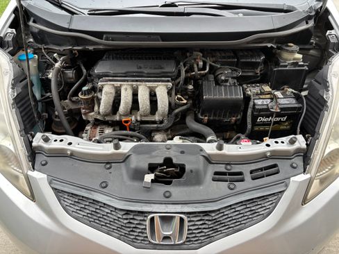 Used 2011 Honda Fit Sport image 23