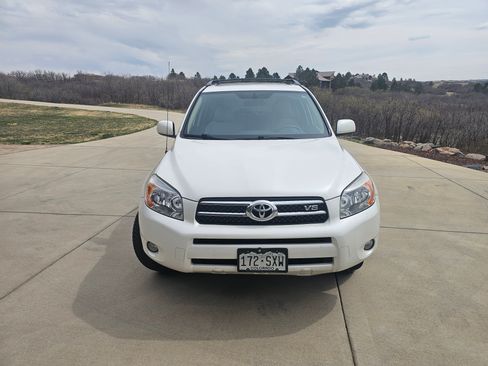 Used 2008 Toyota RAV4 Limited image 5