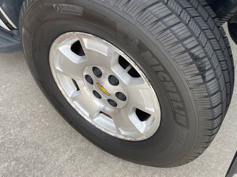 Used 2011 Chevrolet Tahoe LT image 14