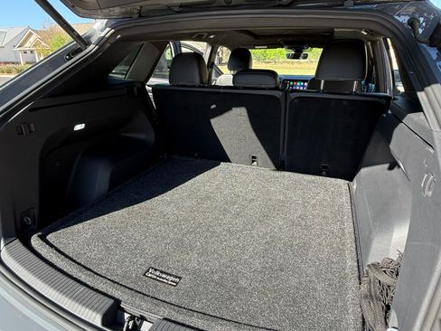 Used 2024 Volkswagen Atlas Cross Sport SEL R-Line image 12