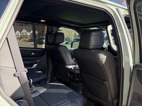 Used 2024 Toyota Sequoia Platinum image 2