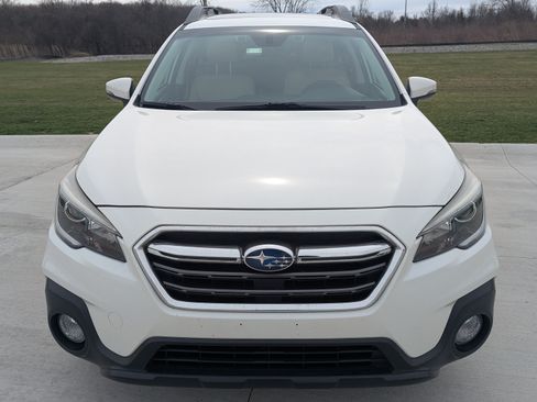 Used 2018 Subaru Outback 2.5i Premium image 6
