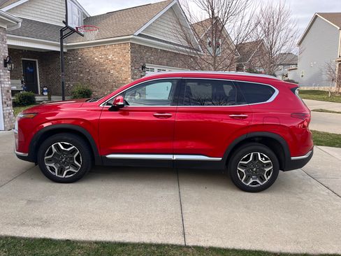 Used 2023 Hyundai Santa Fe Limited image 6