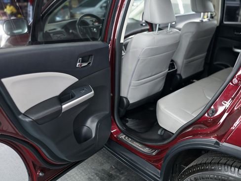 Used 2016 Honda CR-V EX-L image 17