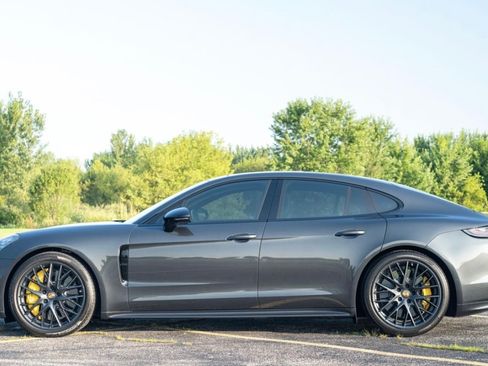 Used 2023 Porsche Panamera Turbo S AWD/4WD image 5