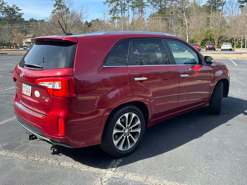Used 2014 Kia Sorento SX w/ 3rd Row Package image 9