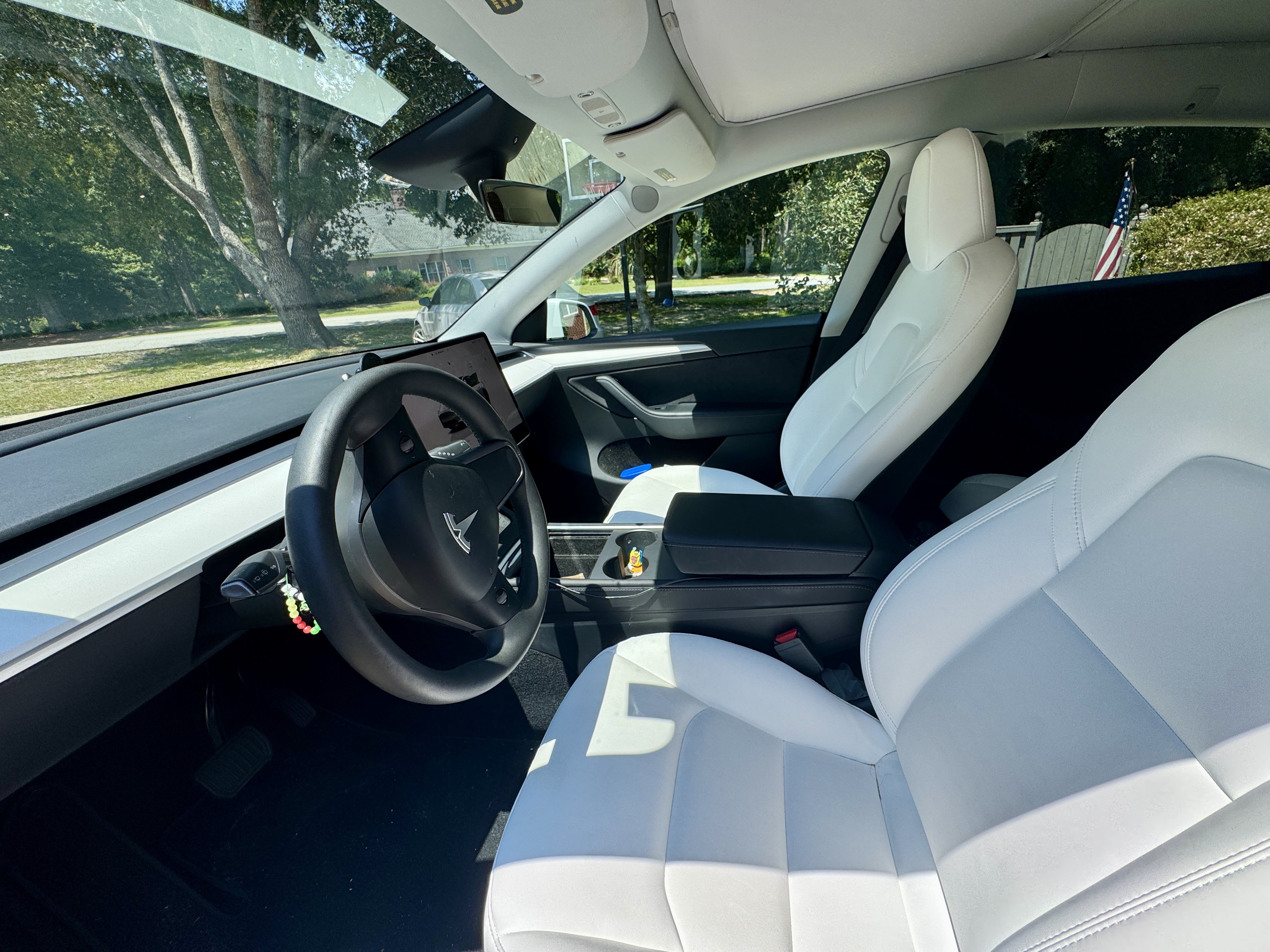 Used 2023 Tesla Model Y Long Range AWD/4WD image 6