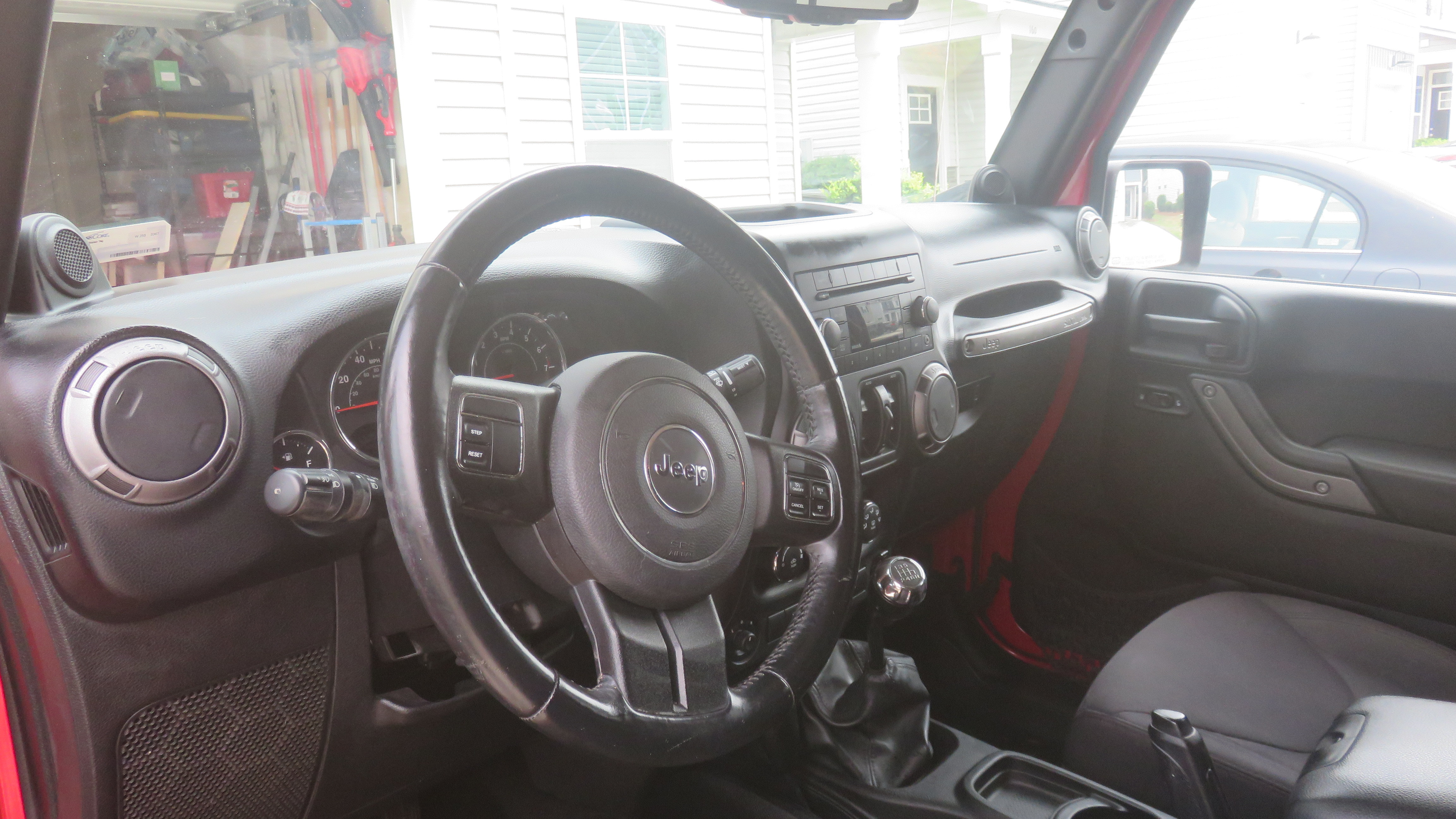 Used 2014 Jeep Wrangler Unlimited Sport w/ Quick Order Package 23S AWD/4WD image 8