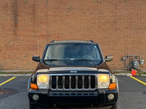 Used 2008 Jeep Commander Sport image 1