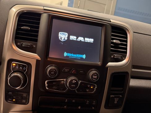 Used 2017 RAM 1500 Big Horn image 17