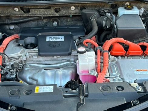 Used 2016 Toyota RAV4 Limited AWD/4WD image 16