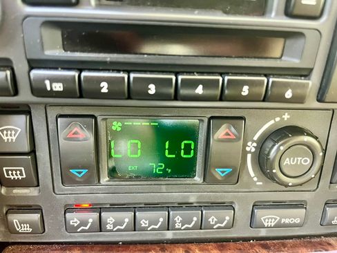 Used 2001 Land Rover Range Rover HSE AWD/4WD image 26