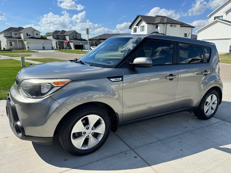 Used 2016 Kia Soul FWD image 4