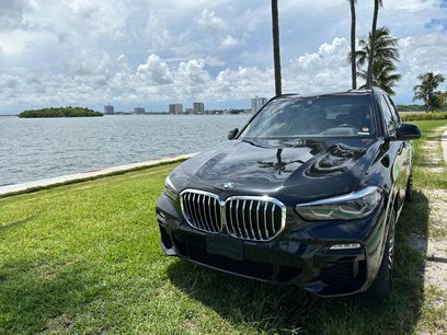 Used 2019 BMW X5 xDrive40i w/ M Sport Package