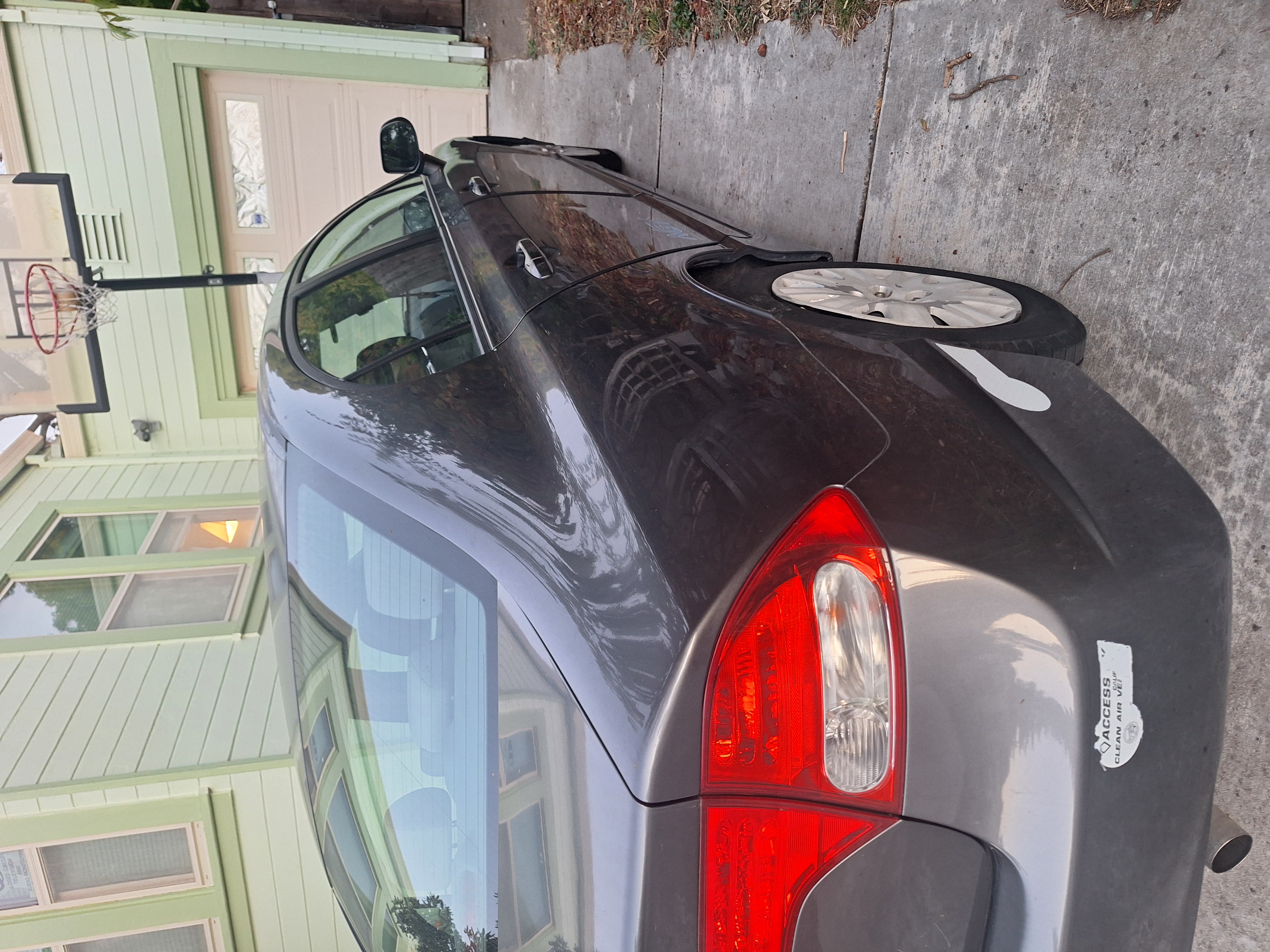 Used 2011 Honda Civic GX image 1