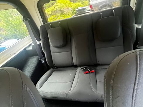 Used 2019 Jeep Wrangler Sport AWD/4WD image 4