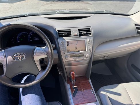 Used 2011 Toyota Camry Hybrid FWD image 13